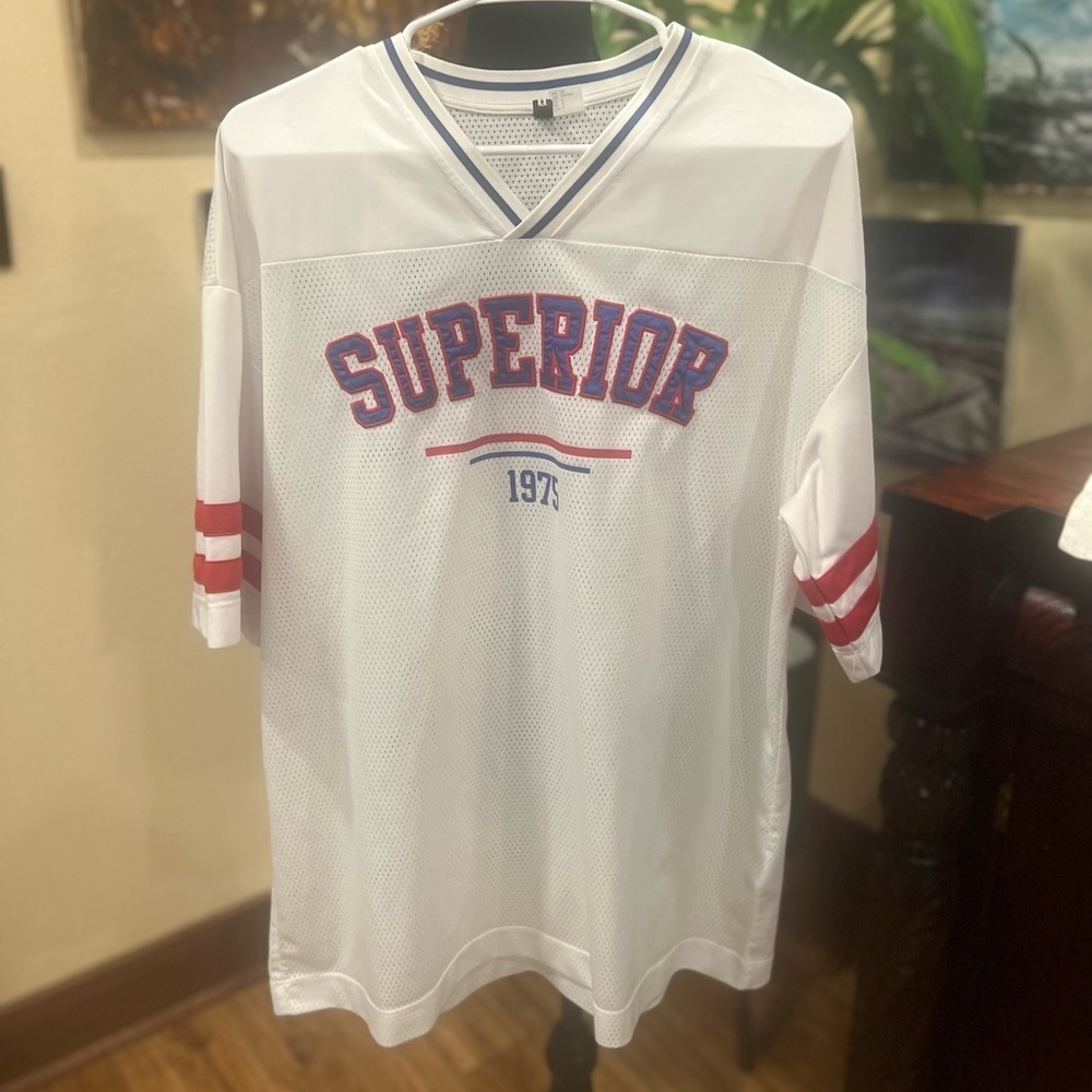 Superior Jersey size small in GUC